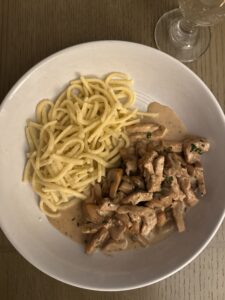 Pork with creamy mushroom sauce
